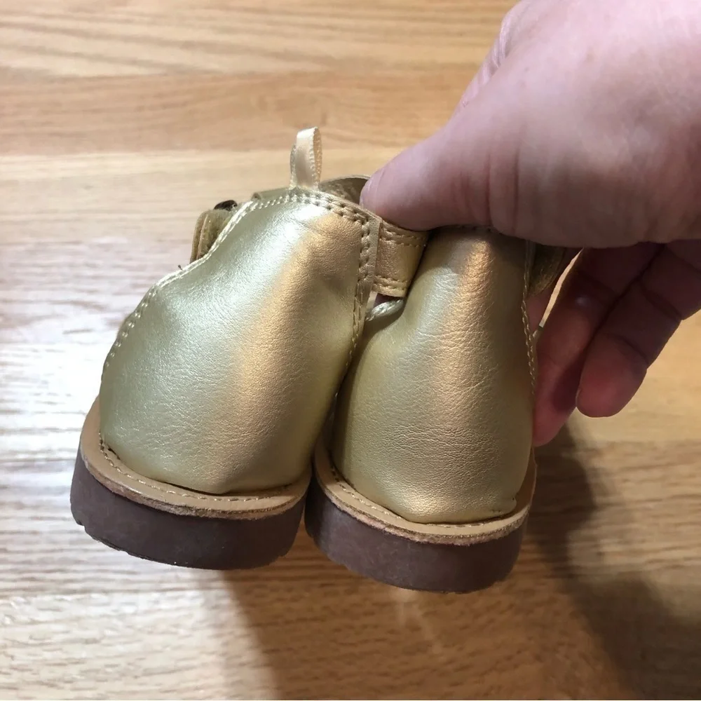 Carter’s Gold Gladiator Sandals Sz 13 Kids Girls Open Toe Shoe